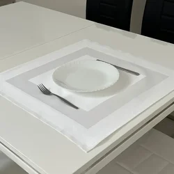 Viktorija Nadstonjak sa glat bordurom, 55x55 cm, Beli