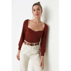 Trendyol Brown Crop Heart Collar Knitwear Sweater