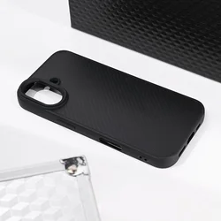 Maska za iPhone 17 6.3 Magsafe Kevlar, Crna