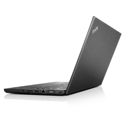 Prenosnik Lenovo ThinkPad T450s/i7/RAM 8 GB/SSD Disk/14,0” HD+ - Lenovo - 12 mesecev - Na zalogi - Obnovljeno - A kvaliteta