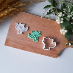 KREATIVNI SLATKIŠI Modla za kolače i ukrase Tvor, 8 cm, Bela