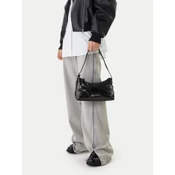 Torbica Karl Lagerfeld Jeans črna barva, B1W30156