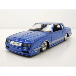 MAISTO Metalni model autića 1:24 Design Lowrider-1986 Chevr 32542 plavi