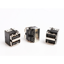 Konektor za laptop USB-014