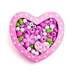 Drvene perle nanizane - malo ružičasto srce