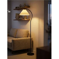 Sinsay - Podna lampa sa platnenim abažurom - zlatni