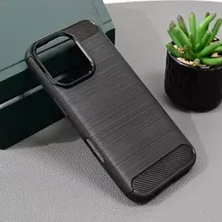 Torbica Defender Safeguard za iPhone 16 Pro 6.3 crna
