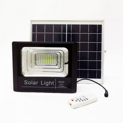 Automatski LED reflektor sa solarnim panelom – 40w