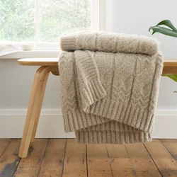Bež pletena odeja 150x200 cm Cable Knit – Bianca