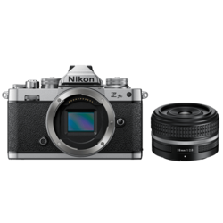 Nikon Z fc MILC fotoaparat kit (28mm F2.8 SE objektiv)