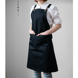 Baristični predpasnik z naramnicami črn