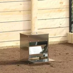 Feeder s nogom za piliće Srebrno 33 x 42 x 40 cm Cinkani čelik