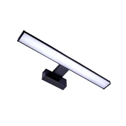 Zidna LED lampa 8W