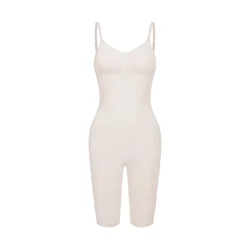 cfab Oblikovanje postave Bodysuit Sculpting Shapewear mit Shorts pesek
