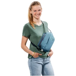 Deuter PASSWAY 2, torbica, modra 3900023