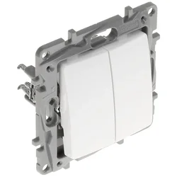 LEGRAND DVOJNO STOPNIŠNO STIKALO LE-764502 Niloe 10 A