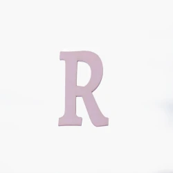Drveno slovo R roze