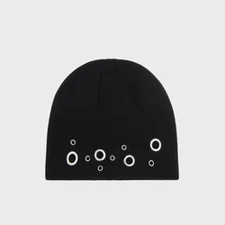 Cropp - Črna kapa beanie - črna