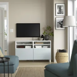BESTA TV stalaža s vratima, bela/Selsviken/Stubbarp svetlosiva-plava, 120x42x74 cm