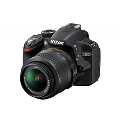 NIKON D-SLR fotoaparat 18-55+55-200 D3200