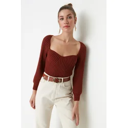 Trendyol Brown Crop Heart Collar Knitwear Sweater