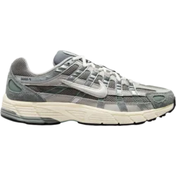 Nike Obutev P-6000
