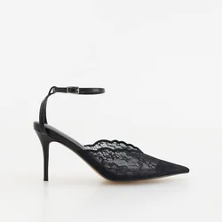 Reserved - LADIES` PUMPS
