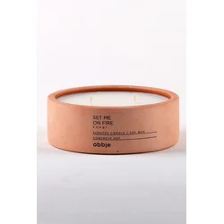 Conceptum Hypnose Betonska sveća Set Me On Fire Flat, Miris jabuka-cimet, 12 cm, Parafin i soja, Roze