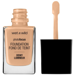 Wet n Wild Tečni puder Photo Focus Dewy-Classic Beige