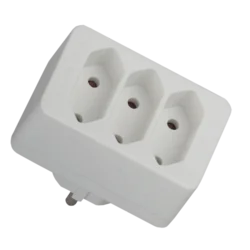 Razvodnik euro trostruki 16a 250v, beli