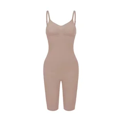 cfab Oblikovanje postave Bodysuit Sculpting Shapewear mit Shorts bež