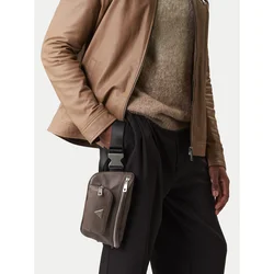 Guess Torbica za okrog pasu? HMECSA P3332 Rjava