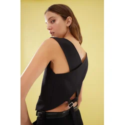 Trendyol Black Regular V Neck Back Cross Vest