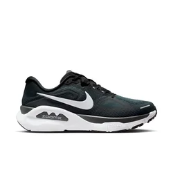 Nike Structure Plus