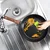 Northix Granitna ponev BLACK&WOOD 26 cm