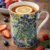 Porcelanasta skodelica 300 ml Vincent van Gogh Irises razkošno darilo