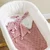 Nattou Crkljalnik maxi Lapidou Glow staro roza 65 x 40 cm, 0 m+