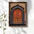 WallXpert uramljena MDF slika NAL045-46, crvena vrata sa zlatnim ornamentima u plavom orijentalnom luku, 35,5 x 47 cm