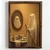 WallXpert uramljena MDF slika NAL093-46, duh pere zube ispred ogledala u kupatilu, 35,5 x 47 cm