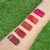 Tečni Ruž za Usne Berry Juicy Vinyl Lip Lacquer Hazelnut | RUDE COSMETICS | Ecobeauty