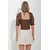 Trend Alacati Stili Ženska bluza kratkih rukava ALC-X11651, Brod izrez, Smeđa