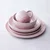 Jedilni krožnik COUPE 27 cm, SHELL PINK, kamnita posoda, Le Creuset