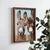 WallXpert uramljena MDF slika NAL033-70, dva magarca vire preko drvene ograde, 50 x 70 cm
