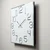 Flexistyle Stenska ura za dnevno sobo bela DIGIT 30cm
