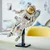 31152 Astronaut u svemiru