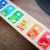 BABY EINSTEIN Igrača lesena glasbena kitara Together in Tune Guitar™ Connected Magic Touch