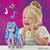 Hasbro Moj mali poni Izzy vidi iskrico