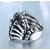 Prstan Skeleton Hand - SS8-328R