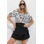 Trend Alacati Stili Ženska bluza kratkih rukava ALC-X11651, Brod izrez, Crno-bela