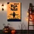 WallXpert slika na platnu 70100HALC-015, natpis Trick or Treat sa strašilom i slepim miševima na narandžastoj pozadini, 70 x 100 cm